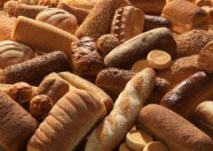 Plaats uw zaterdagbestelling vóór vrijdagmiddag 14.00 uur en geniet van ambachtelijk bereid brood en banket in het weekend.