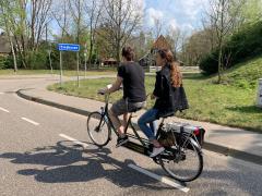 Fietsen door een prachtig stukje natuur en na afloop genieten van een heerlijke barbecue.