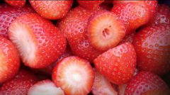 Aardbeien uit eigen tuin of van eigen balkon betekent 0,0 foodmiles.