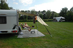 Landgoedcamping De Barendonk, natuurkampeerterrein en paardenpleisterplaats.