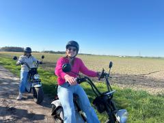 Ontdek West-Brabant tijdens een tocht van 3 uur op een elektrische e-chopper. Kies één van de verschillende routes vanaf Playdôme.