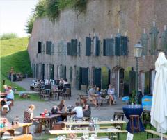 Bezoek alle forten, vestingen en monumenten van de Zuiderwaterlinie Noord-Brabant.
